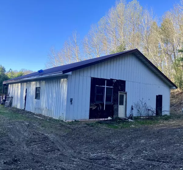 Mindoro, WI 54644,W4467 Schultz ROAD