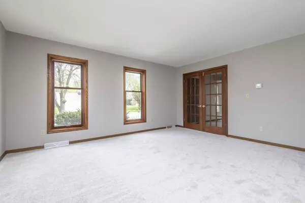 Waukesha, WI 53188,312 S Comanche LANE