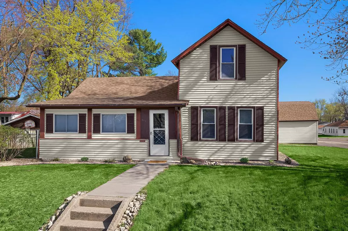 Onalaska, WI 54650,611 Monroe STREET