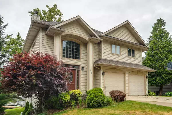 21908 121st STREET, Bristol, WI 53104