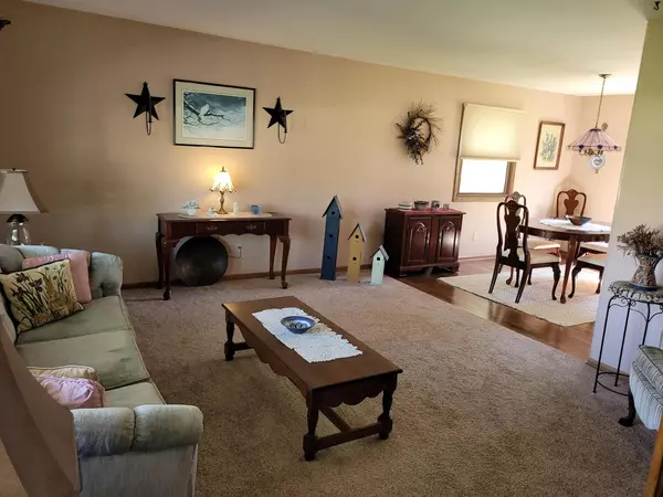 North Prairie, WI 53153,204 Karin DRIVE