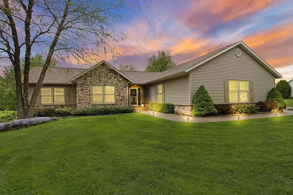 9060 374th COURT, Twin Lakes, WI 53181