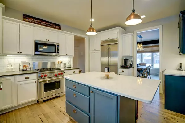 Verona, WI 53593,9506 Hill Creek Drive