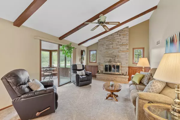 Mequon, WI 53092,11153 N Riverland COURT