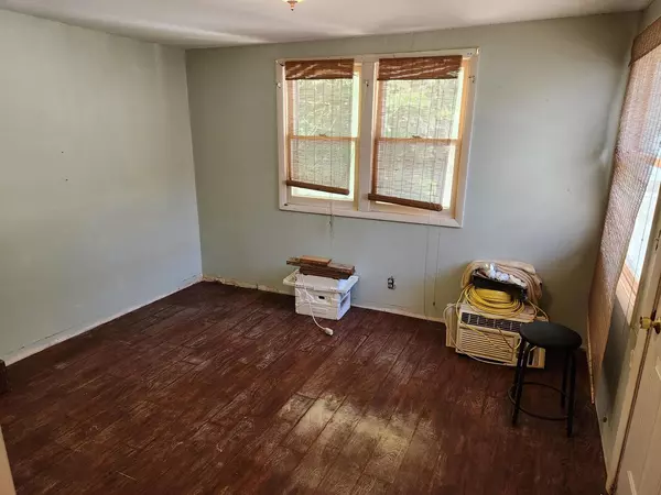 Delavan, WI 53115,333 Bradley AVENUE