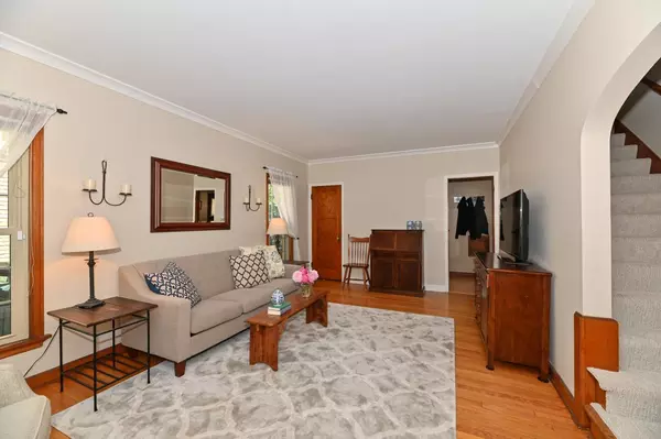 Whitefish Bay, WI 53211,4772 N Sheffield AVENUE