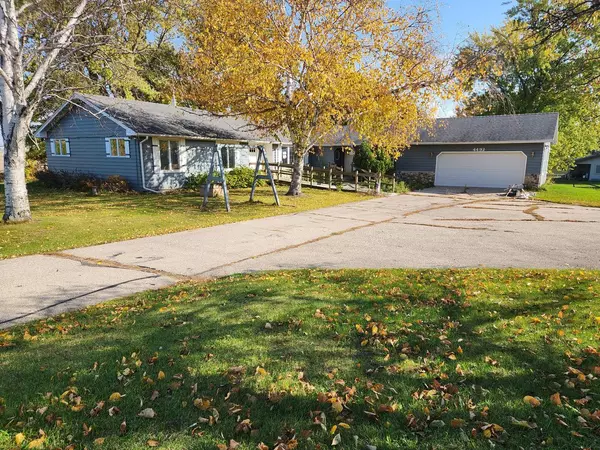 4492 Cobblestone ROAD, Elkhorn, WI 53121