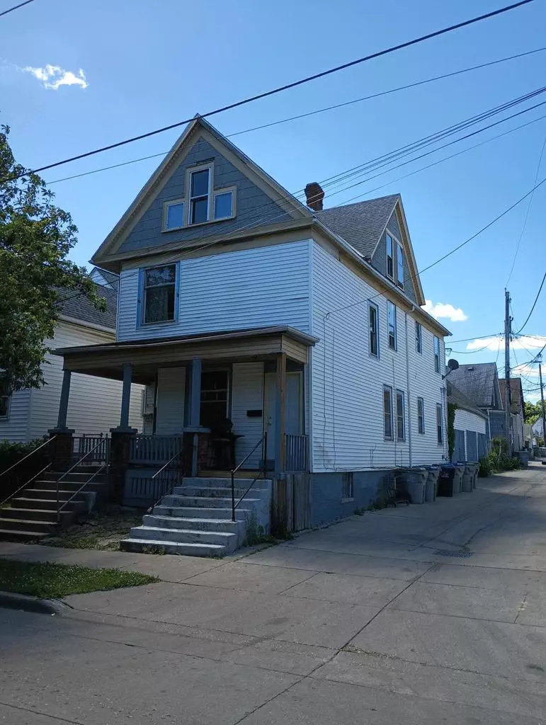 Milwaukee, WI 53204,2217 W Orchard STREET #2219
