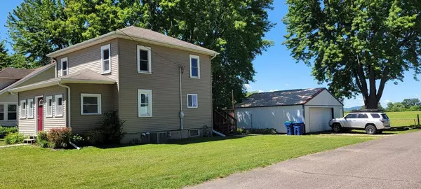 Rockland, WI 54653,108 Oak STREET N