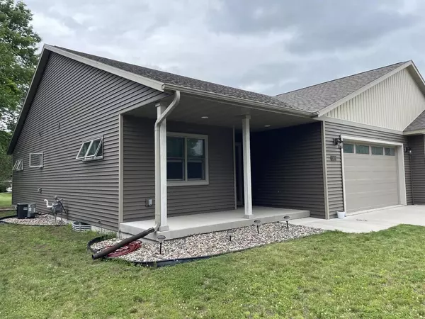 Trempealeau, WI 54661,11875 Gray STREET