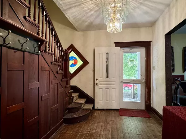 Random Lake, WI 53075,519 Carroll STREET