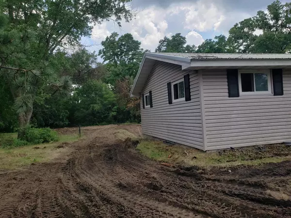 Lone Rock, WI 53556,705 S State Highway 130