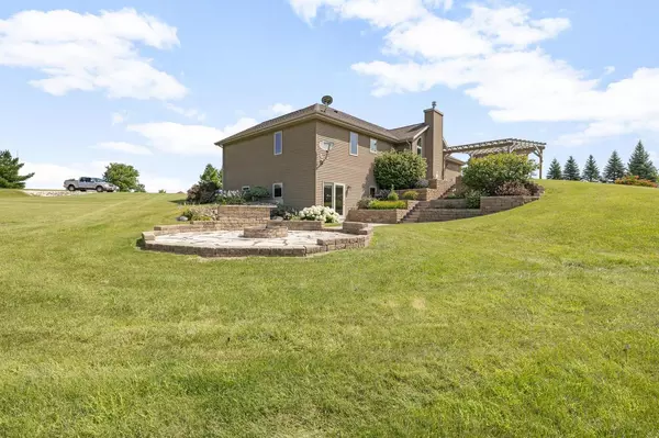 Campbellsport, WI 53010,5617 Country Meadows DRIVE