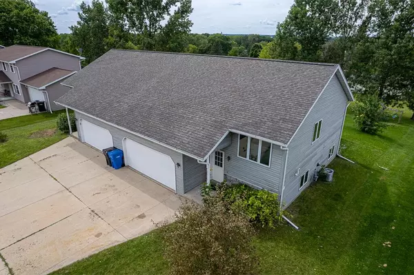 Fall River, WI 53932,656-658 N Main STREET