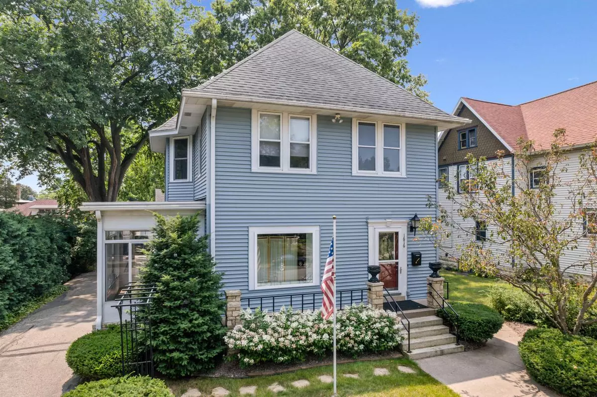 La Crosse, WI 54601,1616 King STREET