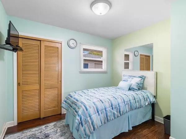 Milwaukee, WI 53224,8614 W Denver AVENUE