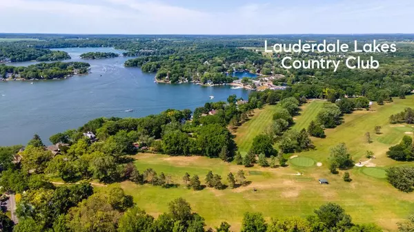 Elkhorn, WI 53121,W5353 LAUDERDALE DRIVE
