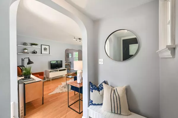 Whitefish Bay, WI 53211,4635 N Woodruff AVENUE