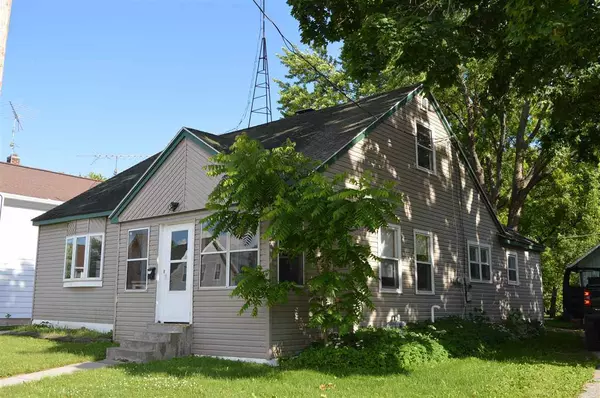 225 W Jefferson St, Waupun, WI 53963