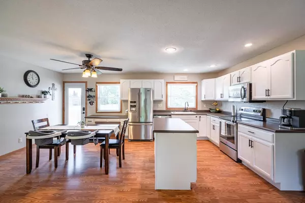 Onalaska, WI 54650,608 Juline WAY