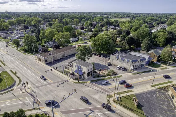 2920 Taylor AVENUE, Racine, WI 53405