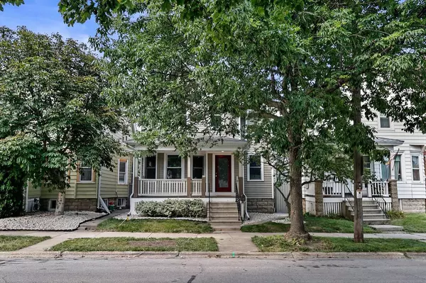 South Milwaukee, WI 53172,906 Michigan AVENUE