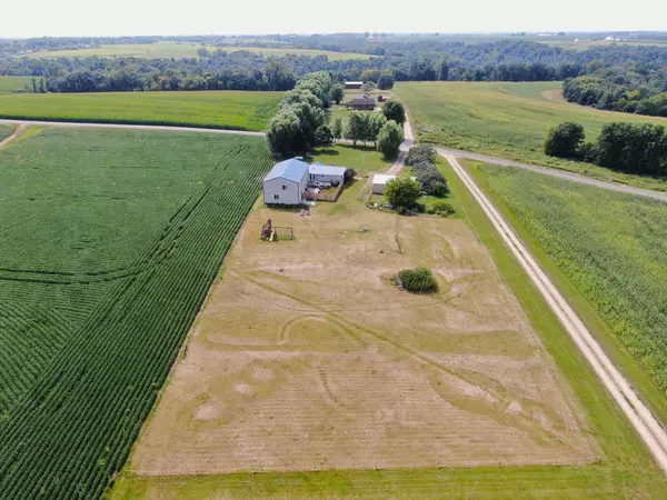 W2294 Kammel Coulee ROAD, Coon Valley, WI 54623