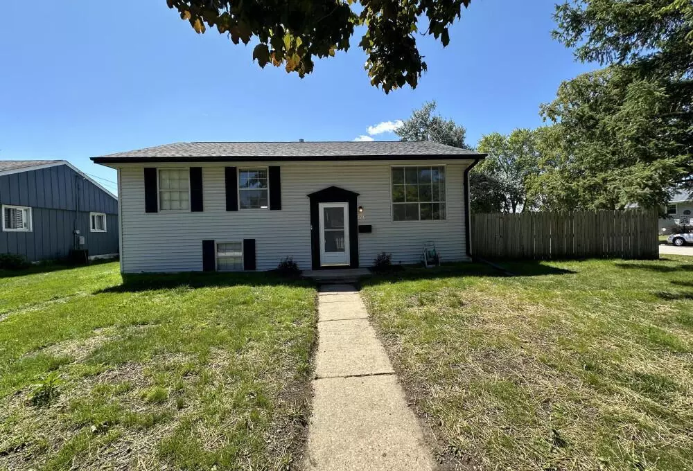 Sturtevant, WI 53177,9525 Hulda DRIVE