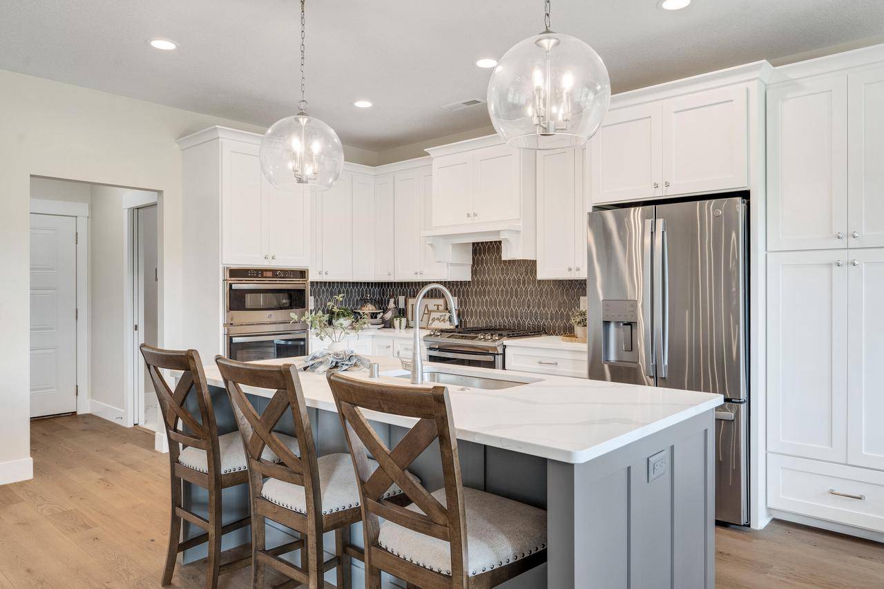 La Crosse, WI 54601,320 River POINT