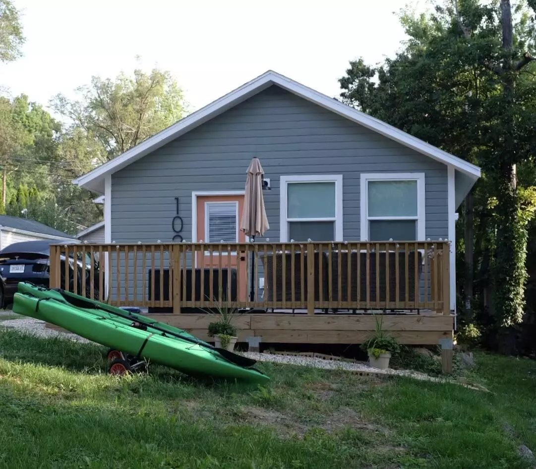 Edgerton, WI 53534,102 Forest AVENUE
