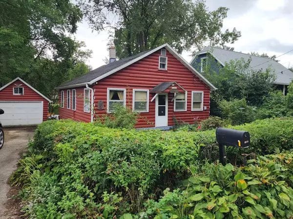 S68W17941 Island DRIVE, Muskego, WI 53150