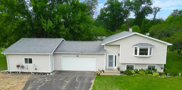 9730 Idell AVENUE, Sparta, WI 54656