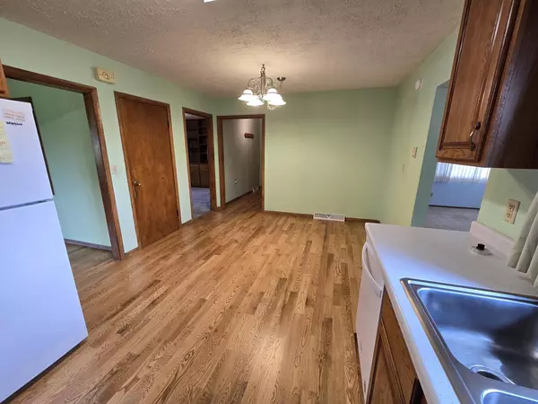 Blair, WI 54616,511 E Taft STREET