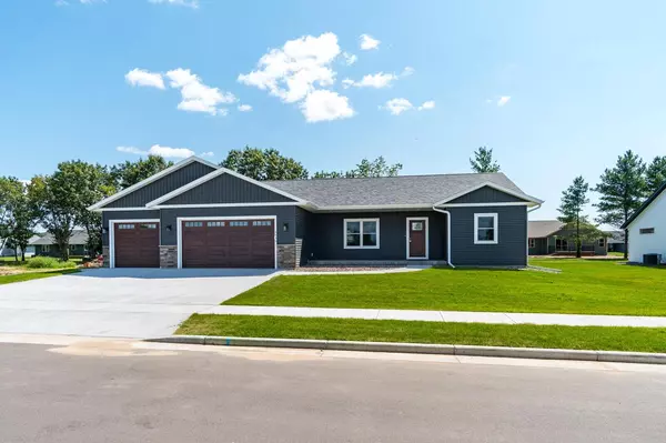 1936 Golden Gate WAY, Holmen, WI 54636