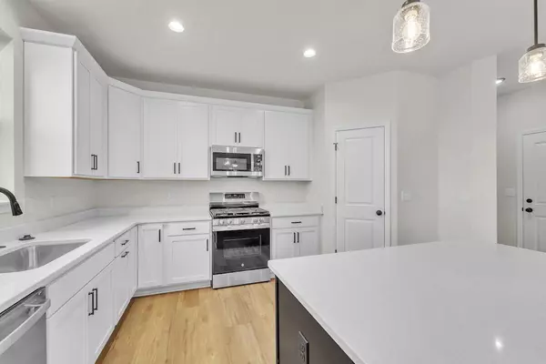 Bristol, WI 53104,8064 130th AVENUE #Lt6