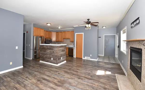 Delavan, WI 53115,414 Autumn DRIVE #D