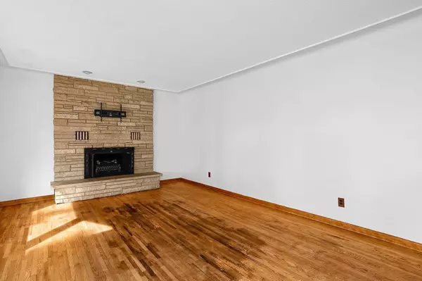 La Crosse, WI 54601,2927 Birch STREET