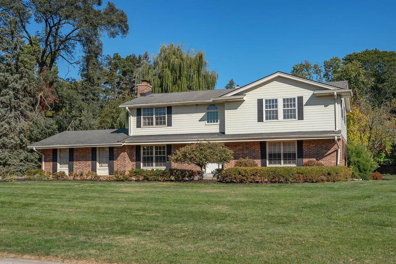 15370 Santa Maria DRIVE, Brookfield, WI 53005