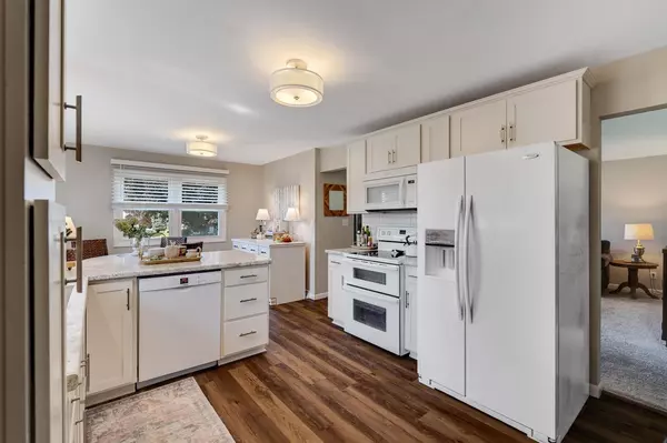 La Crosse, WI 54601,2827 Brook COURT