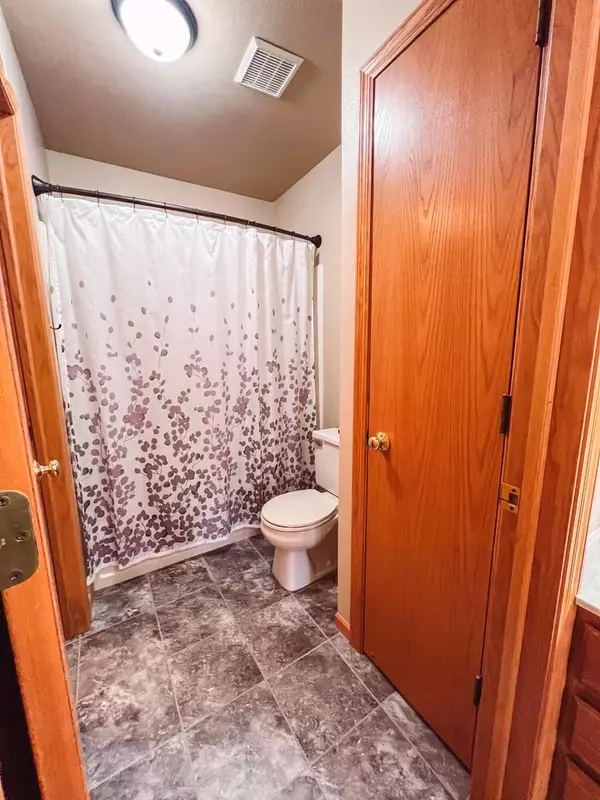 Sussex, WI 53089,N58W23777 Hastings COURT #24