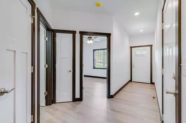 Onalaska, WI 54650,4063 Brooke Elizabeth DRIVE