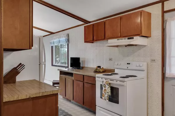 Bangor, WI 54614,2005 Commercial STREET