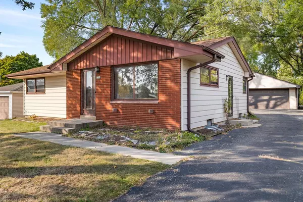 Milwaukee, WI 53218,8300 W Mill ROAD