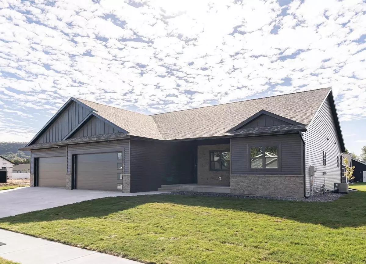 Holmen, WI 54636,1934 London STREET