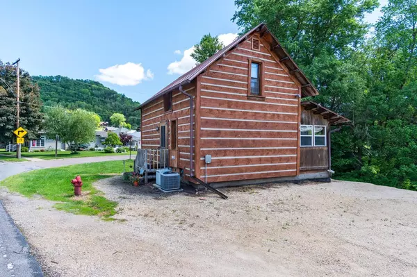 119 Swain STREET, Chaseburg, WI 54621
