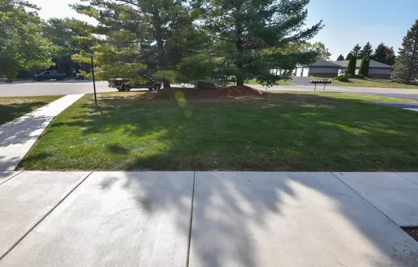 Muskego, WI 53150,S75W16710 Jacob COURT #1