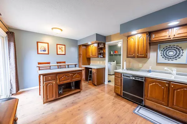 Onalaska, WI 54650,N4551 Old Hickory DRIVE