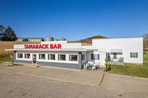 W24592 Holcomb Coulee ROAD W, Galesville, WI 54630