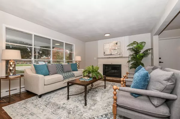 Racine, WI 53405,3164 Taylor AVENUE