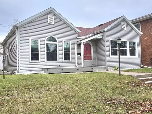 2131 Main STREET, La Crosse, WI 54601